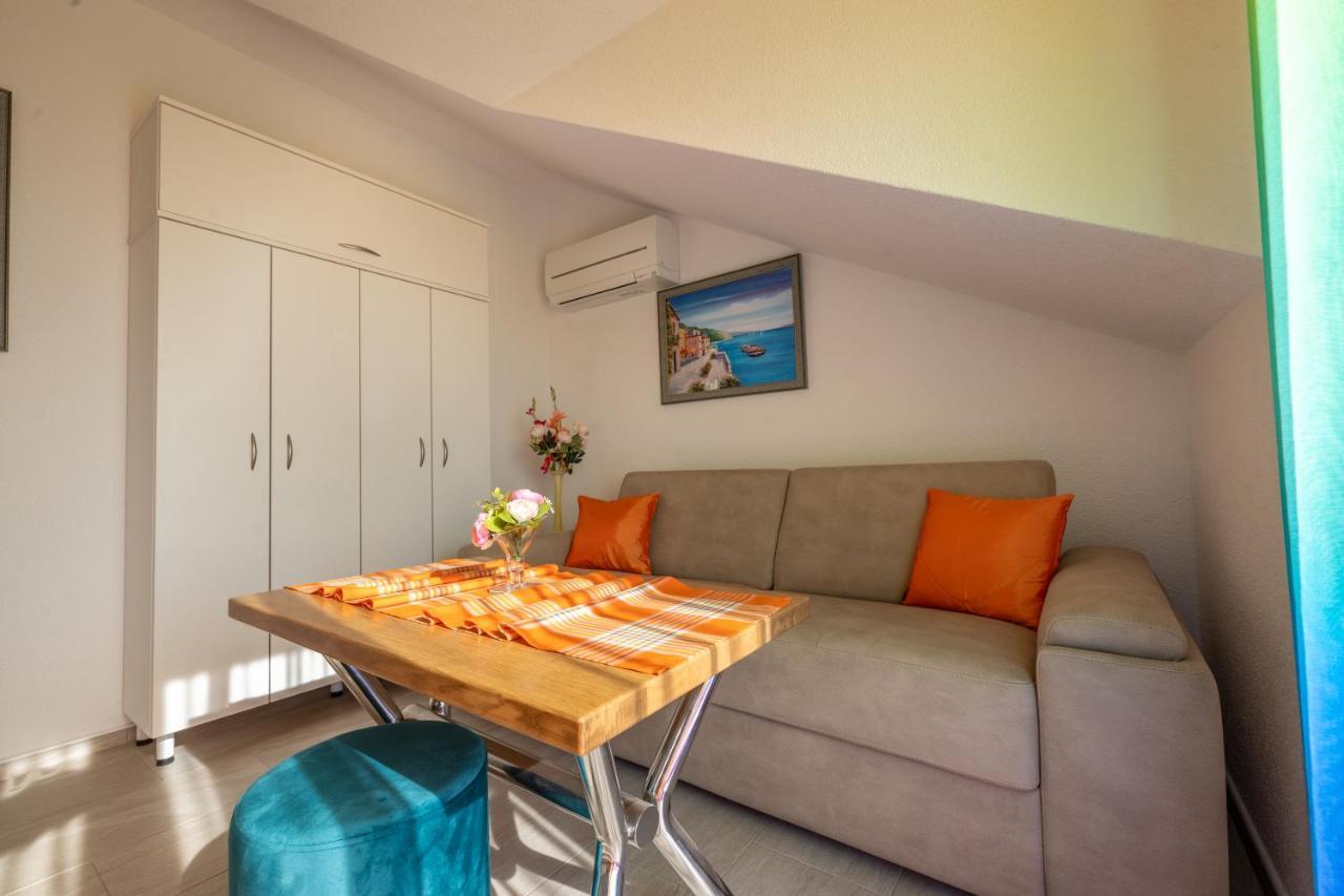 Apartmani Soldan Макарска Экстерьер фото